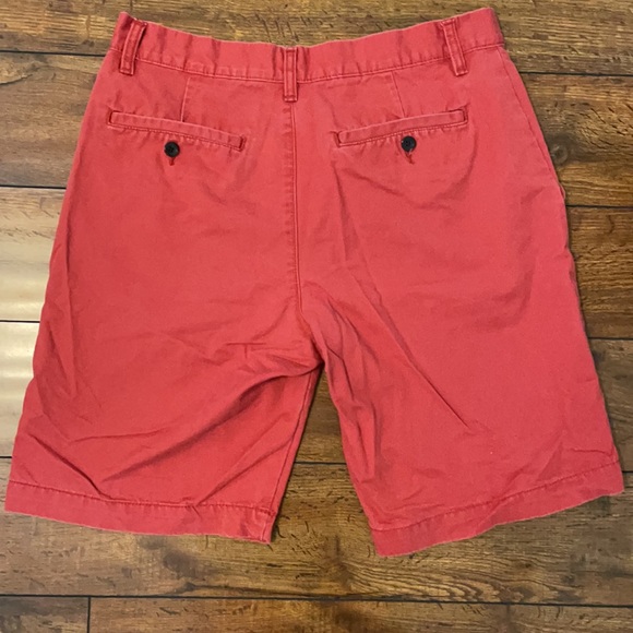 Gap Men’s red shorts - Picture 3 of 3